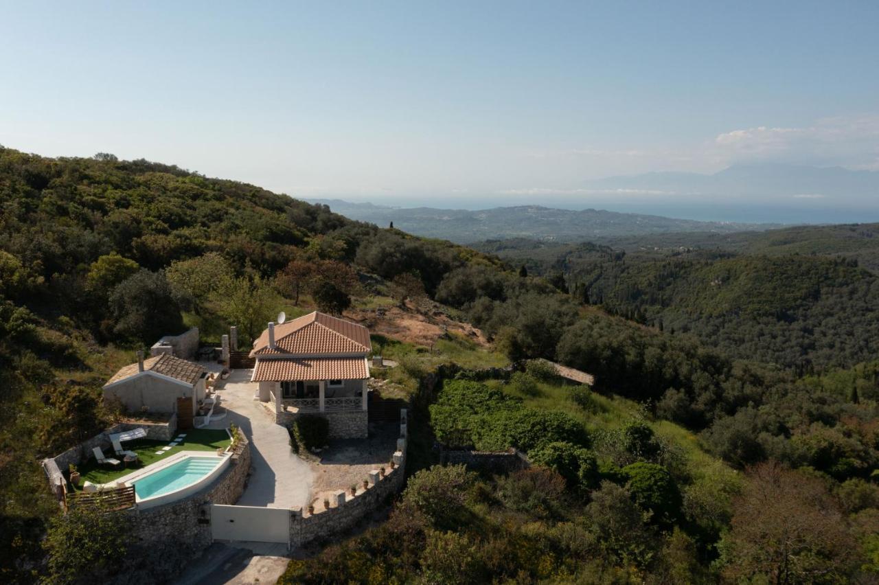 Вилла Koukoutsa House With Swimming Pool Corfu Sokraki Sokrakion Экстерьер фото