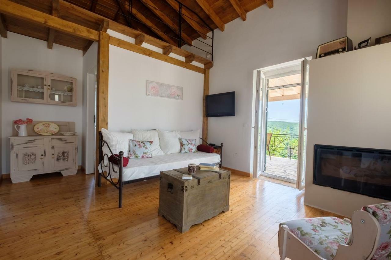 Вилла Koukoutsa House With Swimming Pool Corfu Sokraki Sokrakion Экстерьер фото